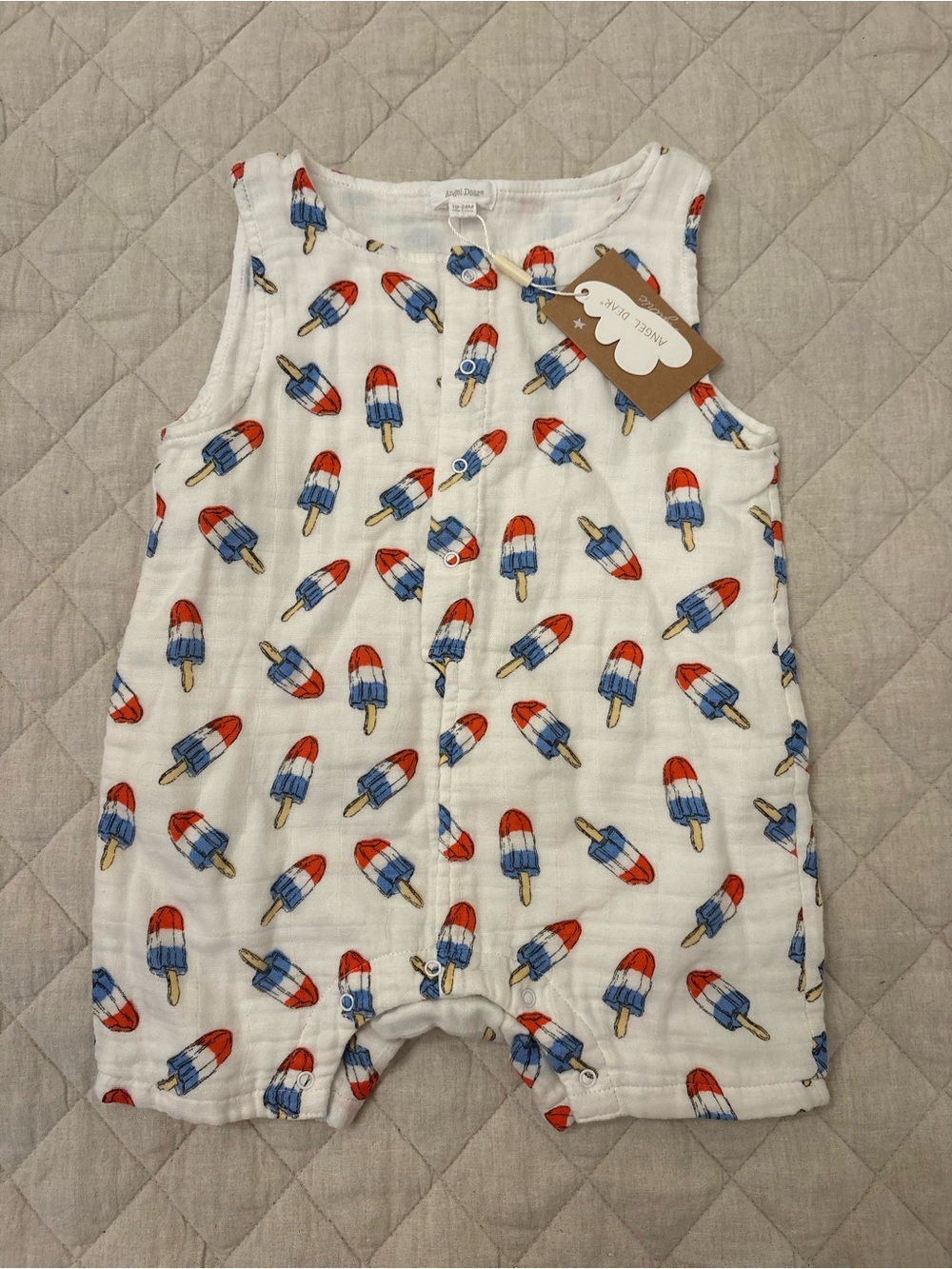 Angel Dear White Sleeveless Popsicle Print Romper — Red & Blue